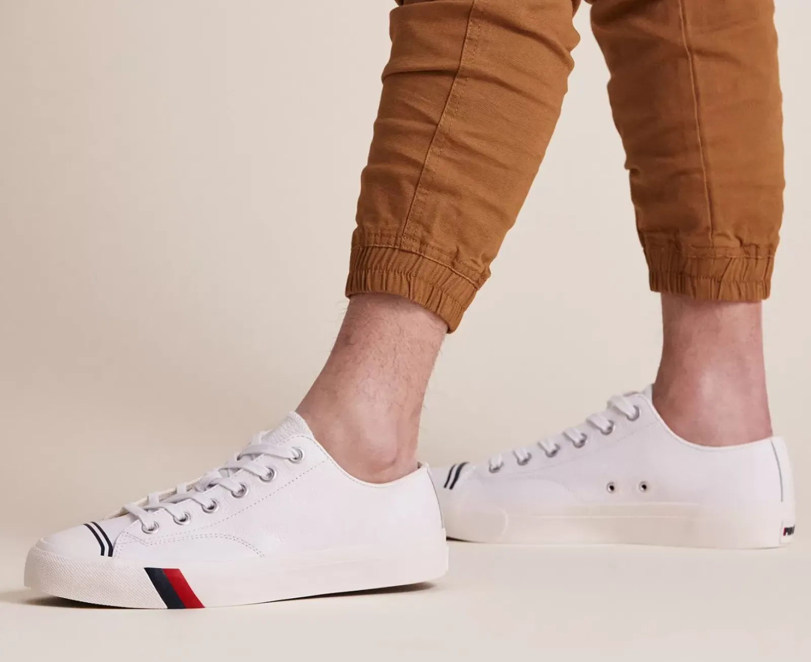Unisex Royal Lo Classic Leather Sneaker<Keds Online